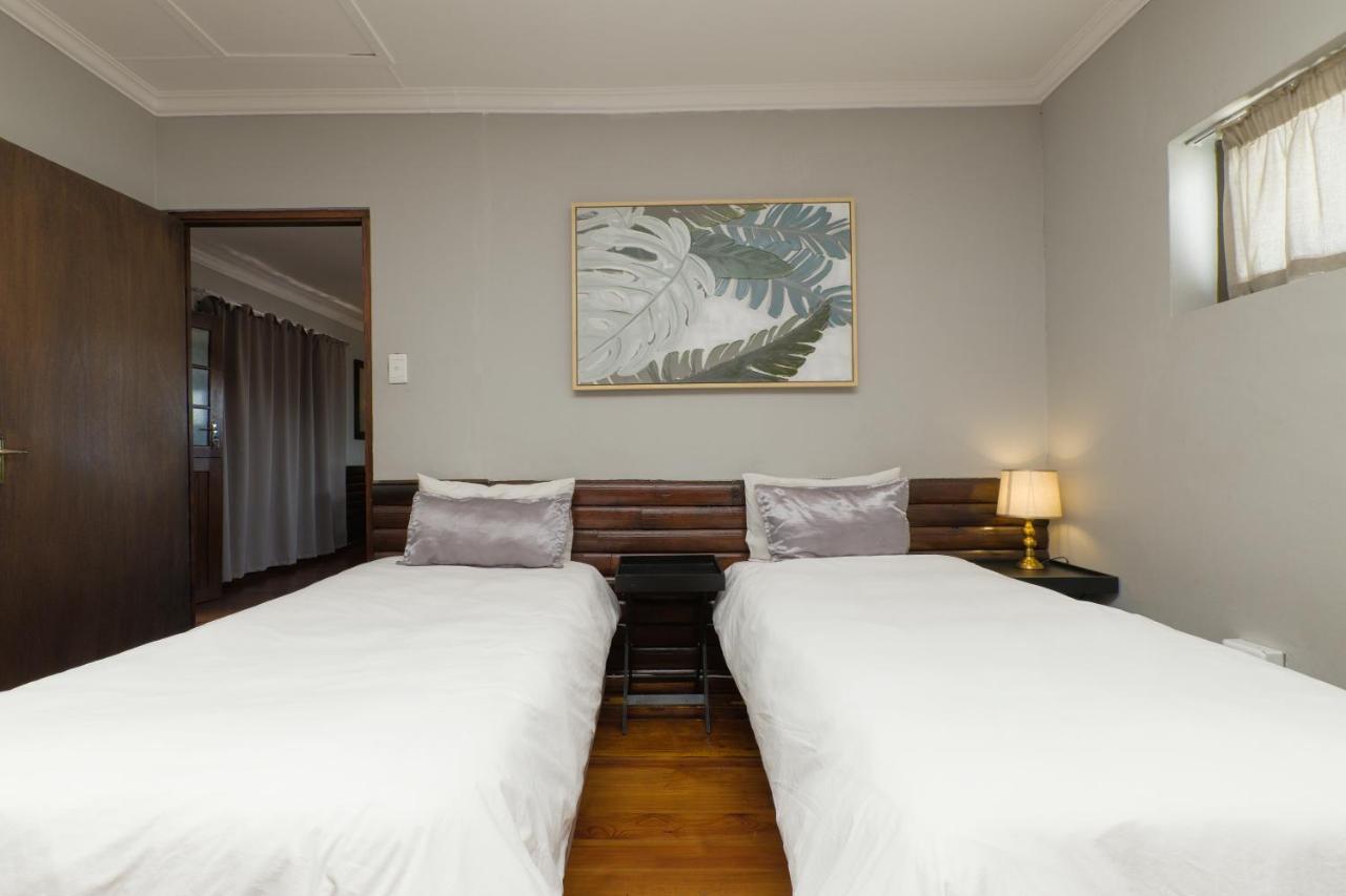 Royal Palms Guest House Port Elizabeth Exterior foto